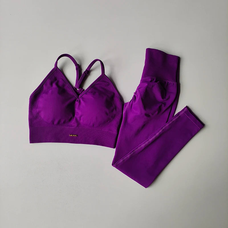 Ensemble de yoga pour femme avec soutien-gorge et leggings à col en V